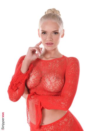 Era Queen in Passionate At Night at IStripper