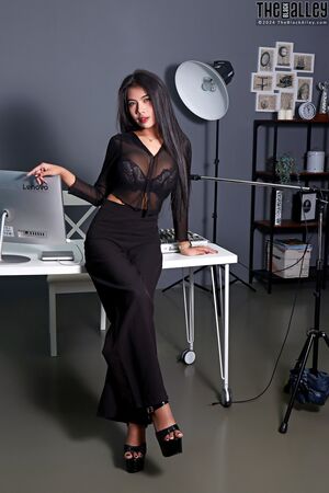 Peach in Asian DJ at The Black Alley