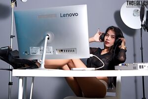 Peach in Asian DJ at The Black Alley