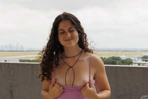 Gabriella Noren in Bullish On Spex at Zishy