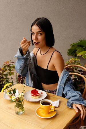 Queti Revello in The Shiny Valetine at Zishy