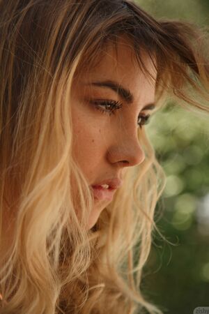 Viani Duran in Has Ridges at Zishy