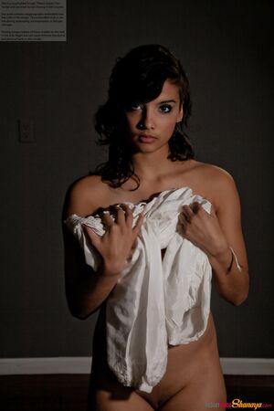 Indian Babe Shanaya in Elegant Indian Beauty