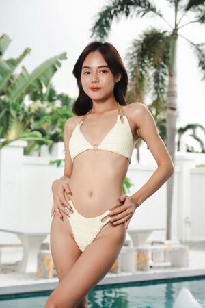 Rose Sarinz in New Talent Rose Sarinz at Watch4Beauty