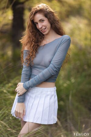 Quinn Pleasure in Meadow Of Lust at Femjoy