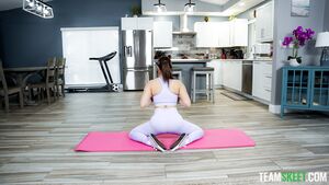 Leana Lovings in My Favorite Athlete’s Leaky Hole at Teen Pies