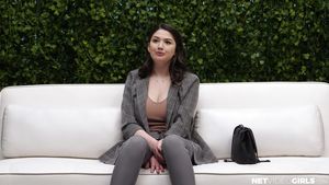 Alyx Busty Net Video Girls