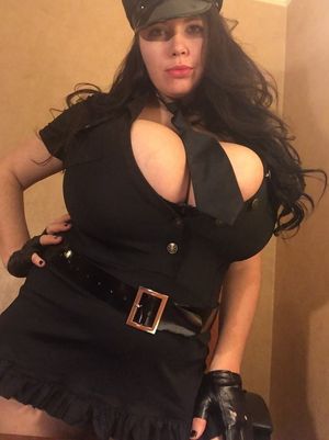 Lovely Lilith Super Busty Cop