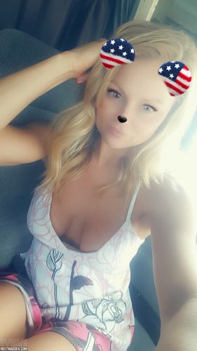 Meet Madden Pussy Snaps