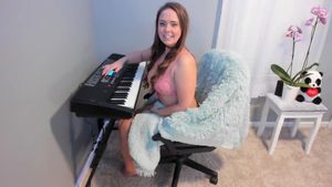 Bailey Knox Vibrating Harmony Nude Pictures