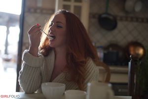 Kara Carter Got The Cream Girlfolio