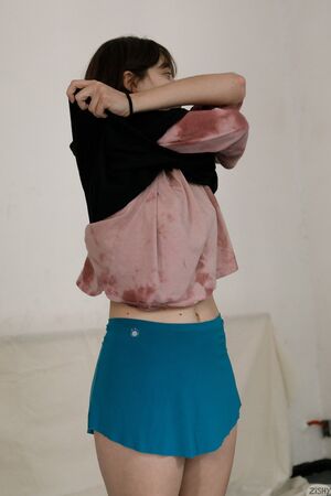 Geral Santos in Swan Life 1 at Zishy