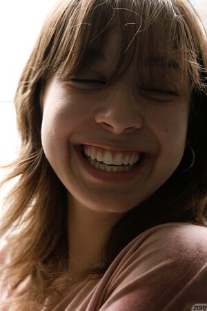 Geral Santos in Swan Life 1 at Zishy