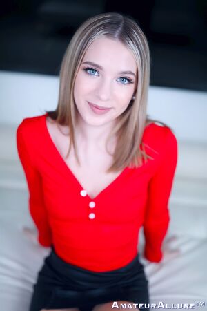 Becky Summer in Petite Blonde Loves Giving Head at Amateur Allure