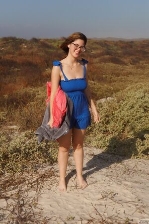 Ellie Nova in Windy Bluffs 2 at Zishy