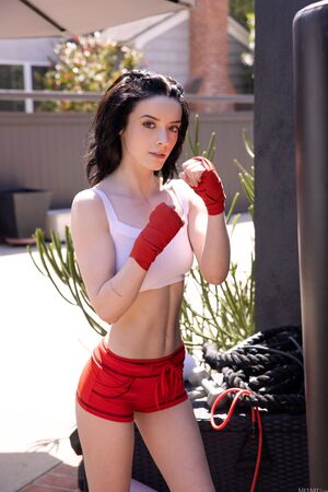 Lilly Redd in Presenting Lilly Redd 1 at MetArt