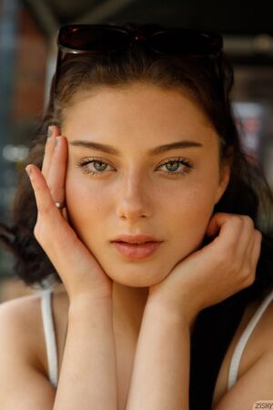 Zara Skolera in Taste The Face 1 at Zishy