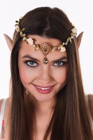 Georgia in The Elf Bride at IStripper