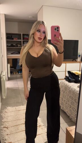 Lily Steele Onlyfans