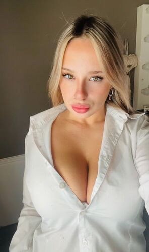 Lily Steele Onlyfans