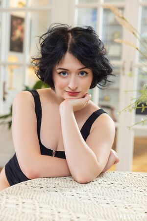 Sugar Ann in Come Closer at Femjoy