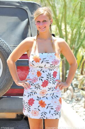 Alice Wonder in Dildos Like Sex at FTV Girls