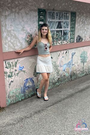 Dez Hansen in Set 416690 at ATK Girlfriends