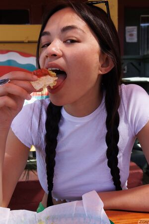 Scarlett Alexis Guac Zishy