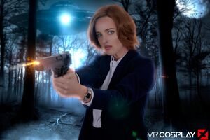 Charlie Forde Scully The X Files VR Cosplay X