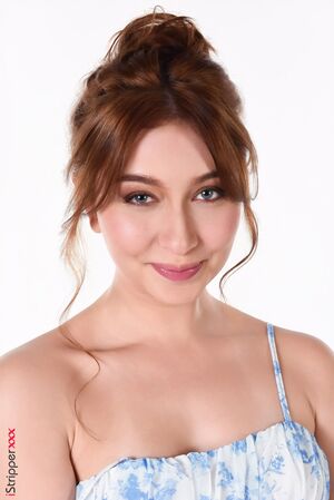 Noi Feja Little Blue Dress Nudes