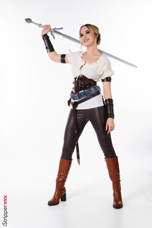 Polly Yangs Busty Wild Cunt IStripper