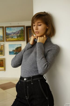 Jody Naitos Bold In Cold Zishy