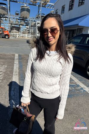 Lily Jordan Bottomless Girlfriend