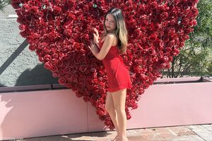 Daisy Red Dress Valentine FTV