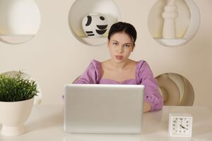 Kris Si Work Of Art Office Strip