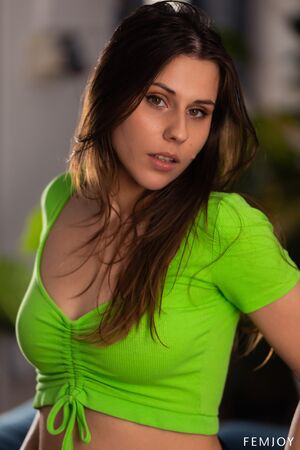 Amber Slassh Wild Green Top Erotica