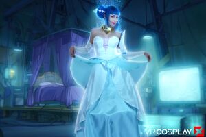 Jewelz Blu Knights Of Guinevere VR Cosplay X