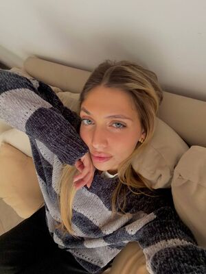 Gracewhitely Onlyfans Candid Lifestyle