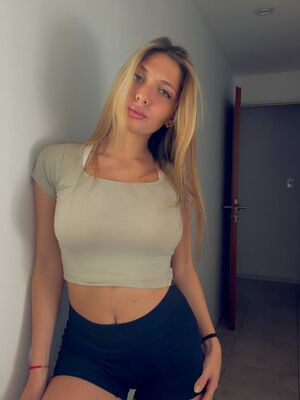 Gracewhitely Onlyfans Candid Lifestyle