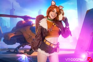 Maddie Wren VR Cosplay X Marvel Rivals Squirrel Girl Amazing Sex