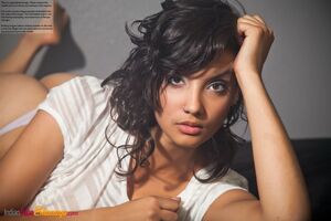 Indian Babe Shanaya Bold As Beautiful Boobs