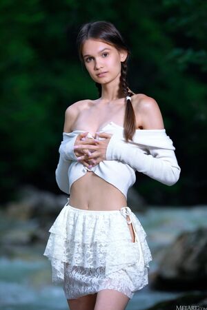 Anastasia Bella MetArt River Spell Skinny Babe