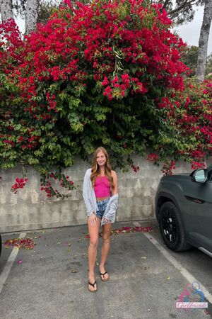 Kimmie Haze ATK Girlfriends Sexy In Pink