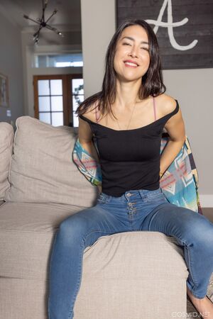 Isabel Love Cosmid Sexy Intro Set