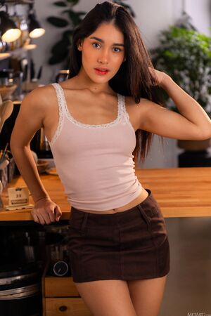 Carolina Guerrero MetArt Craving Her Pussy