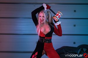 Lola Myluv Harley Quinn VR Cosplay X
