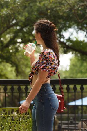 Ophelia Palantine Renaissance Cornhole Zishy