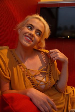 Peach Kennedy Lunch Date Zishy