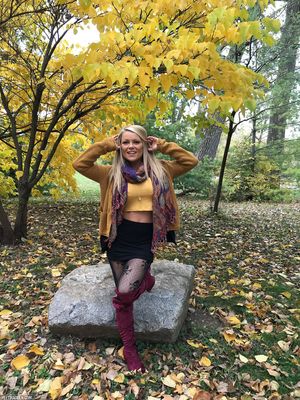 Meet Madden No Panty Skull Hose Nude Pics