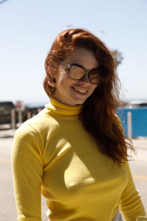 Sabrina Lynn Sup Mello Zishy